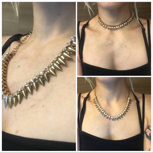 Gold and rhinestone spiked necklace choker - Picture 3 of 6